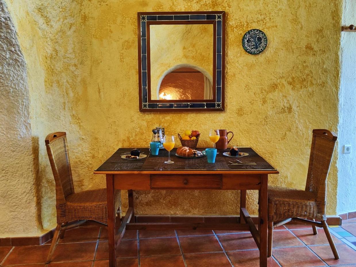 Cuevas El Abanico - Vtar Vivienda Turistica De Alojamiento Rural Granada Ngoại thất bức ảnh